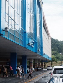 関市 MAGO 入り口