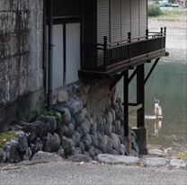 上有知湊(川湊灯台) 周辺