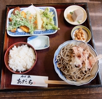 そば家あだち